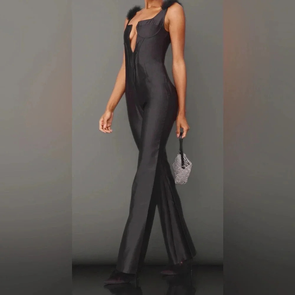 Pretty Little Thing BLACK FEATHER SHOULDER V BAR UNDERWIRED SATIN JUMPSUIT